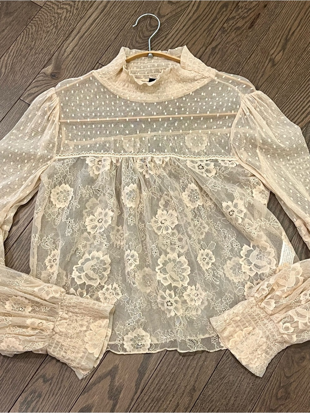 Forever 21 Cream Ivory Sheer Lace Floral Mock Neck Blouse Size Small Cottagecore